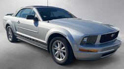 2006 Ford Mustang V6 Deluxe