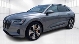 2022 Audi e-tron quattro Premium Plus
