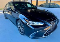 2022 Lexus ES 350 Base