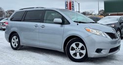 2014 Toyota Sienna LE