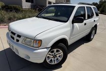 2004 Isuzu Rodeo S