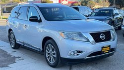2015 Nissan Pathfinder SL