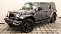 2025 Jeep Wrangler Sahara 4WD