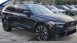 2025 Volvo XC60 B5 Ultra Dark Theme