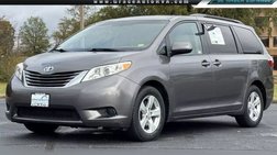 2017 Toyota Sienna LE