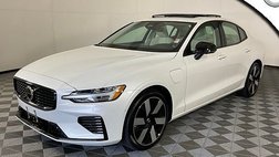 2024 Volvo S60 Recharge T8 Ultimate Dark Theme
