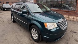 2009 Chrysler Town and Country Touring