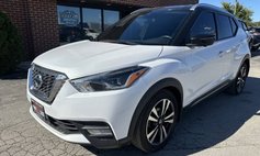 2020 Nissan Kicks SR