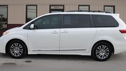 2019 Toyota Sienna XLE