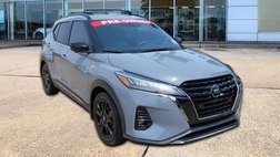 2021 Nissan Kicks SR