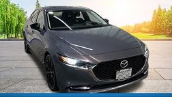 2022 Mazda MAZDA3 Premium Plus