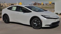 2025 Toyota Prius LE