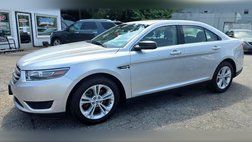 2018 Ford Taurus SE