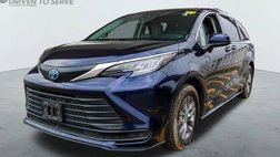 2021 Toyota Sienna LE 8-Passenger