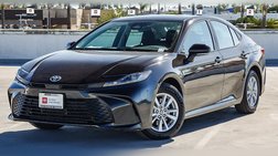 2025 Toyota Camry LE FWD