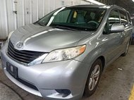 2014 Toyota Sienna LE 8-Passenger