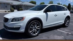 2015 Volvo V60 Cross Country T5 Platinum