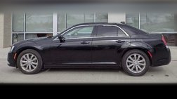 2018 Chrysler 300 Touring