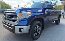 2014 Toyota Tundra SR5