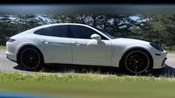 2017 Porsche Panamera Base