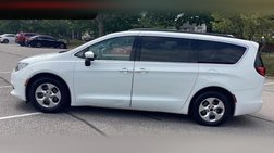 2017 Chrysler Pacifica LX