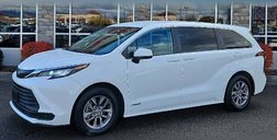 2021 Toyota Sienna LE 8-Passenger