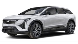 2025 Cadillac OPTIQ Luxury 2