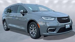 2023 Chrysler Pacifica Hybrid Pinnacle