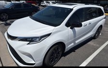 2023 Toyota Sienna XSE 7-Passenger