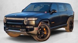 2023 Rivian R1S Adventure