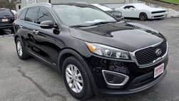2017 Kia Sorento LX