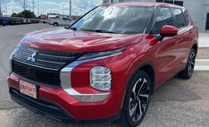 2022 Mitsubishi Outlander ES
