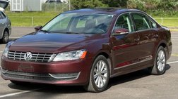 2012 Volkswagen Passat SEL