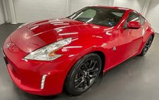 2017 Nissan 370Z Base