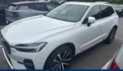 2023 Volvo XC60 B5 Ultimate Bright Theme