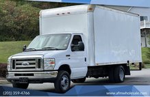 2013 Ford E-Series E-350 SD