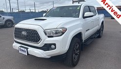 2019 Toyota Tacoma SR