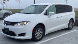 2020 Chrysler Pacifica Touring
