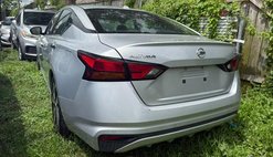 2022 Nissan Altima 2.5 SV