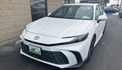 2025 Toyota Camry Hybrid SE