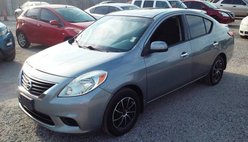2014 Nissan Versa 1.6 SV
