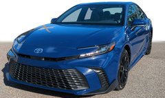 2025 Toyota Camry Hybrid SE