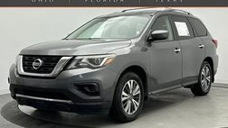 2020 Nissan Pathfinder S
