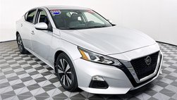 2022 Nissan Altima 2.5 SV