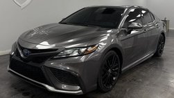 2022 Toyota Camry Hybrid XSE