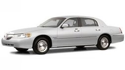 2002 Lincoln Town Car Executive