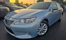 2013 Lexus ES 300h Base