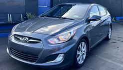 2013 Hyundai Accent SE