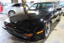 1984 Porsche 944 Base