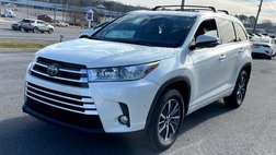 2017 Toyota Highlander SE